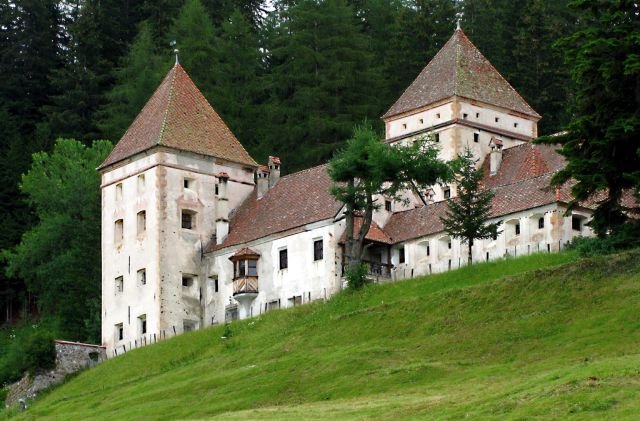 Il Castel Gardena, una delle strutture di maggiore attrattiva a Selva di Val Gardena