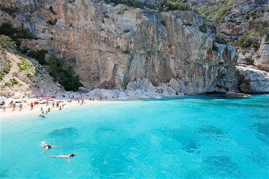 Cala Mariolu in Sardegna: spiaggia, trekking e come arrivare