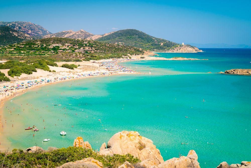 Chia in Sardegna: le spiagge più belle della Baia