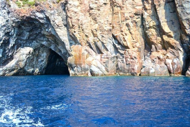 L'ingresso della splendida Grotta Azzurra