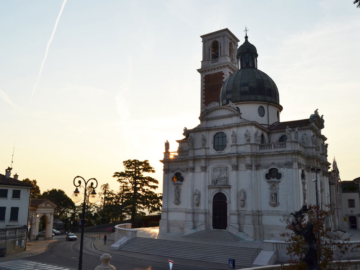 Santuario Madonna di Monte Berico Vicenza Fidelity Viaggi Santuario Madonna di Monte Berico Vicenza Fidelity Viaggi