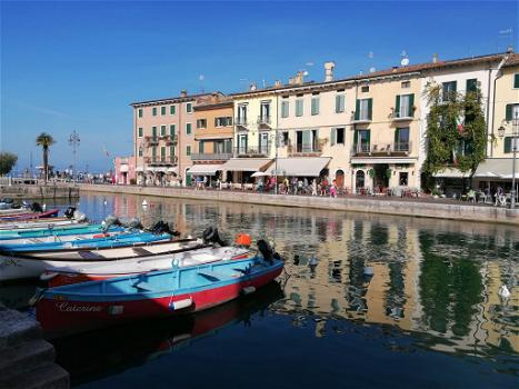 Lazise, un viaggio nel cuore del Lago di Garda