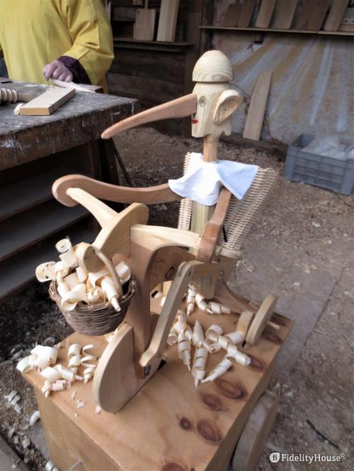 Pinocchio in bicicletta