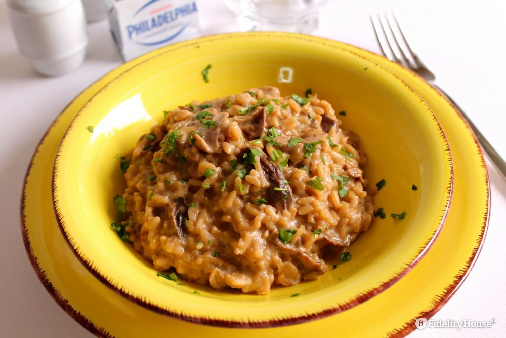 Risotto con funghi porcini secchi e Philadelphia Fidelity Foto