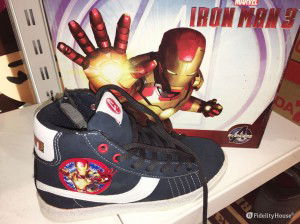 Scarpe da ginnastica da bambino blu con Iron Man