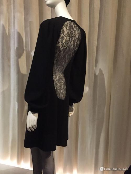 Yves Saint Laurent a Parigi