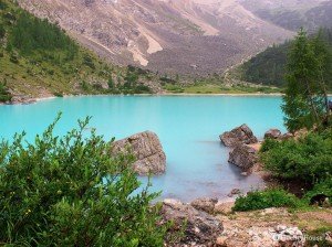 Perchè il Lago di Sorapis ha l’acqua così incredibilmente azzurra?